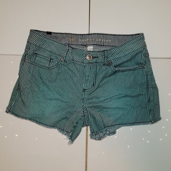 LC Lauren Conrad | Blue Pinstripe Shorts 4 - Picture 1 of 4